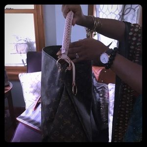 Authentic  Leather Louis Vetton